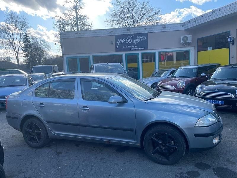 Gebraucht Skoda Octavia Ambiente 150 PS (110 kW) 2006 Grau Limousine