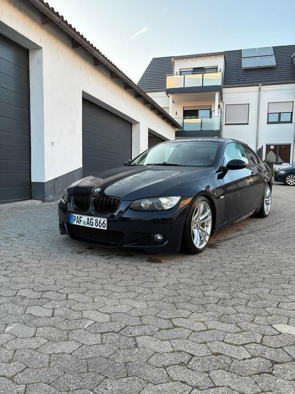 Blau Gebraucht 2008 BMW 335 Coupé | 13.599 € (Guter Preis) - Bild 1/4