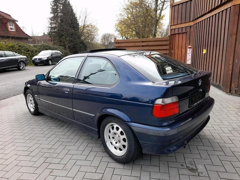Gebraucht BMW 316 102 PS (75 kW) 1998 Blau Coupé