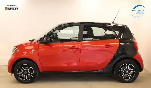 Gebraucht Smart ForFour Passion 71 PS (52 kW) 2015 Rot Kleinwagen
