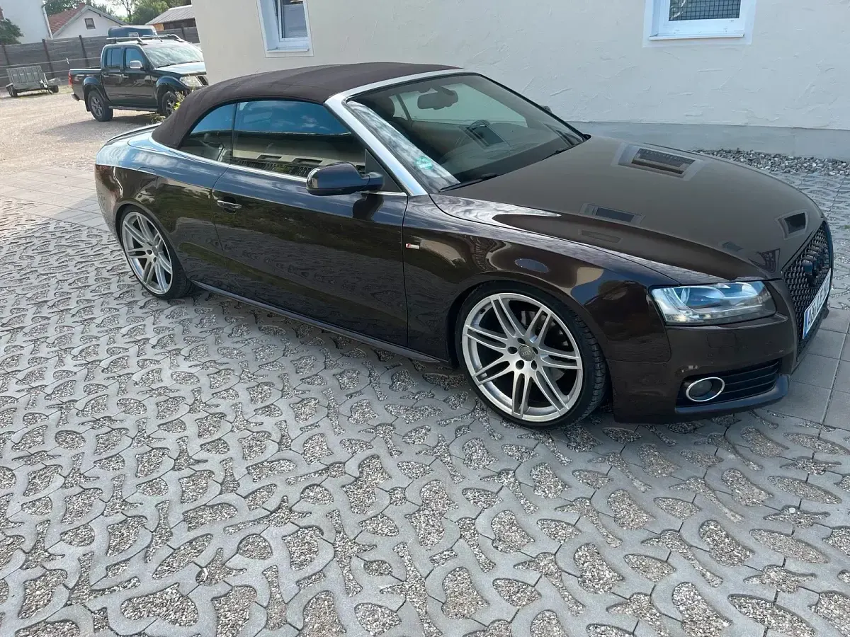 Gebraucht Audi A5 Cabriolet 239 PS (175 kW) 2010 Braun Cabrio