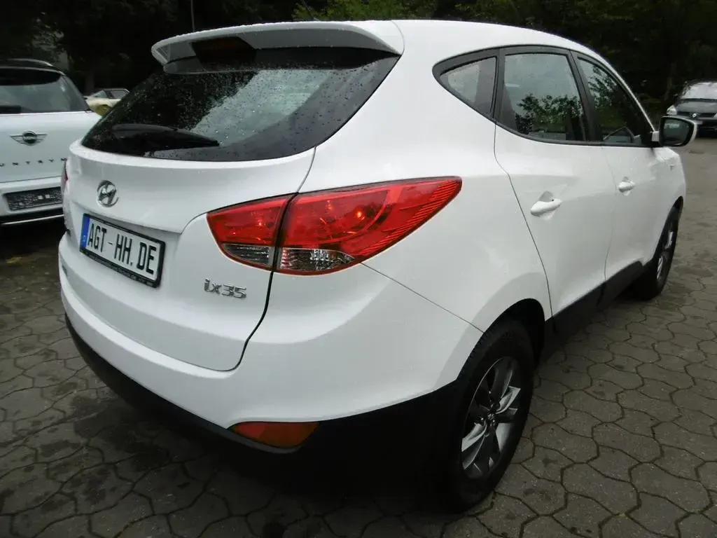 Gebraucht Hyundai ix35 Edition 135 PS (99 kW) 2015 Weiß SUV