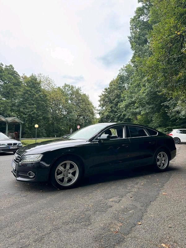 Schwarz Gebraucht 2009 Audi A5 Sportback Limousine | 5.699 € (Fairer Preis) - Bild 1/4