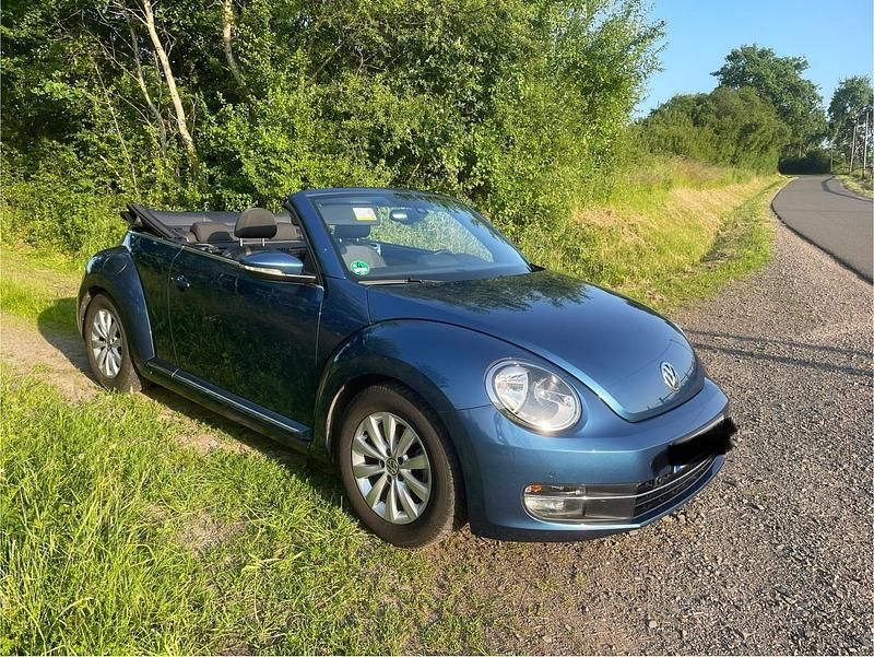 Blau Gebraucht 2015 VW Beetle Cabrio | 13.900 € - Bild 1/4