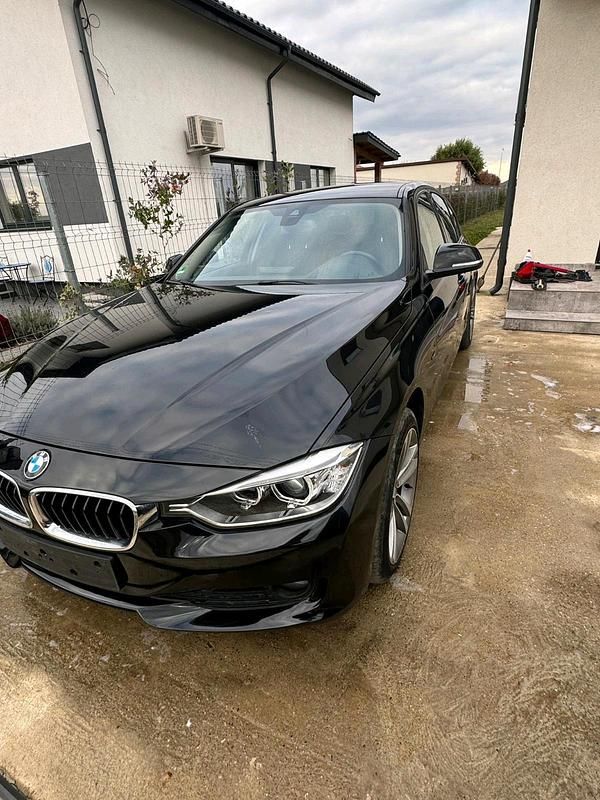 Gebraucht BMW 320 Sport Line 184 PS (135 kW) 2012 Schwarz Coupé