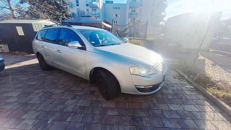 Gebraucht VW Passat Comfortline 140 PS (102 kW) 2010 Silber Kombi