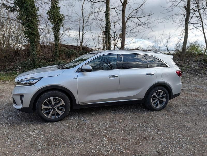 Gebraucht Kia Sorento 200 PS (147 kW) 2019 Silber SUV