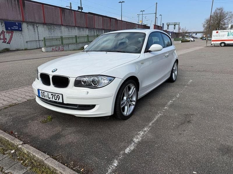 Usata BMW 118 Performance 143 CV (105 kW) 2008 Bianco Utilitaria