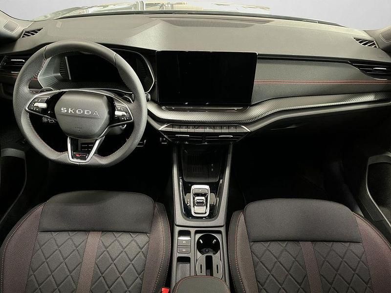 Neu Skoda Octavia RS 265 PS (194 kW) 2026 Silber Kombi