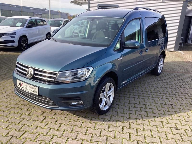 Grün Gebraucht 2015 VW Caddy Maxi Comfortline Van / Kleinbus | 9.600 € - Bild 1/4