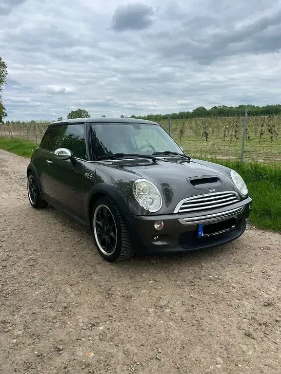 Używany Mini Cooper S 170 KM (125 kW) 2006 Szary Hatchback