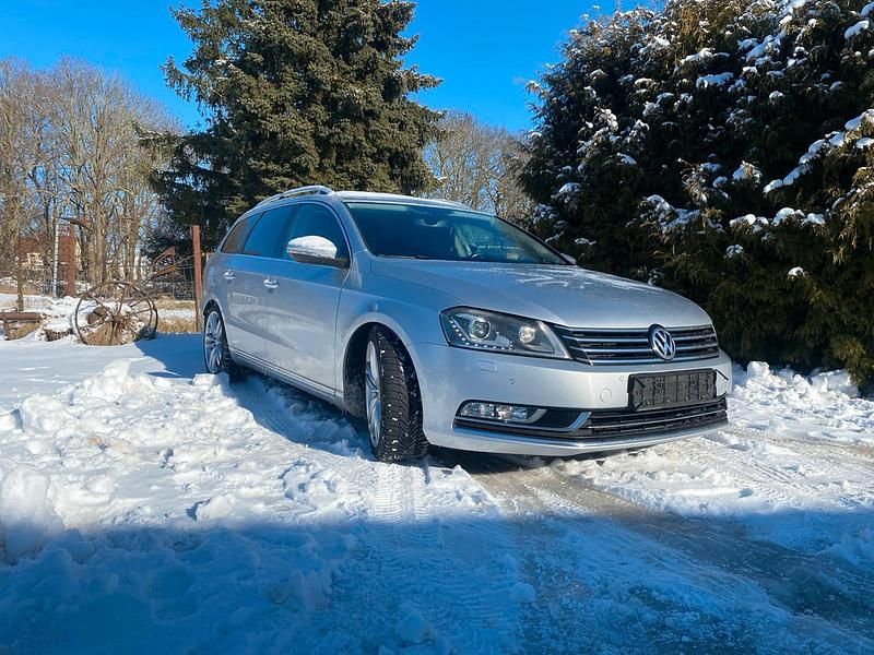 Gebraucht VW Passat Highline 299 PS (219 kW) 2011 Silber Kombi