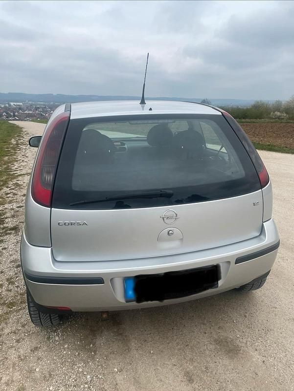 Gebraucht Opel Corsa 75 PS (55 kW) 2003 Grau Kleinwagen