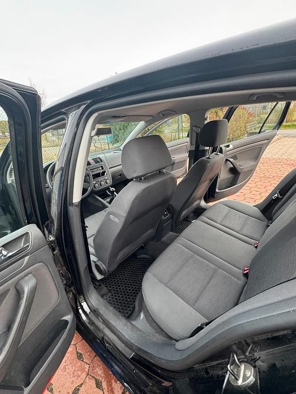 Gebraucht VW Golf IV 75 PS (55 kW) 2003 Schwarz Limousine