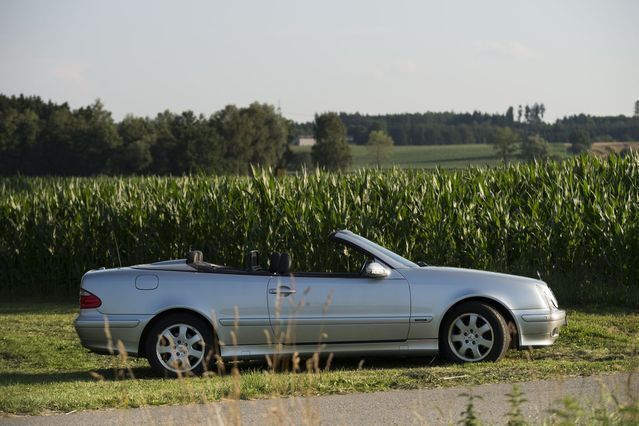 Gebraucht Mercedes CLK200 Avantgarde 163 PS (119 kW) 2001 Silber metallic Cabrio