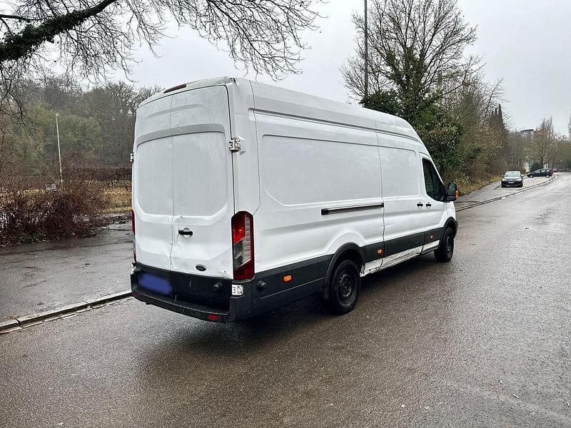 Gebraucht Ford Transit 140 PS (102 kW) 2016 Weiß Van / Kleinbus