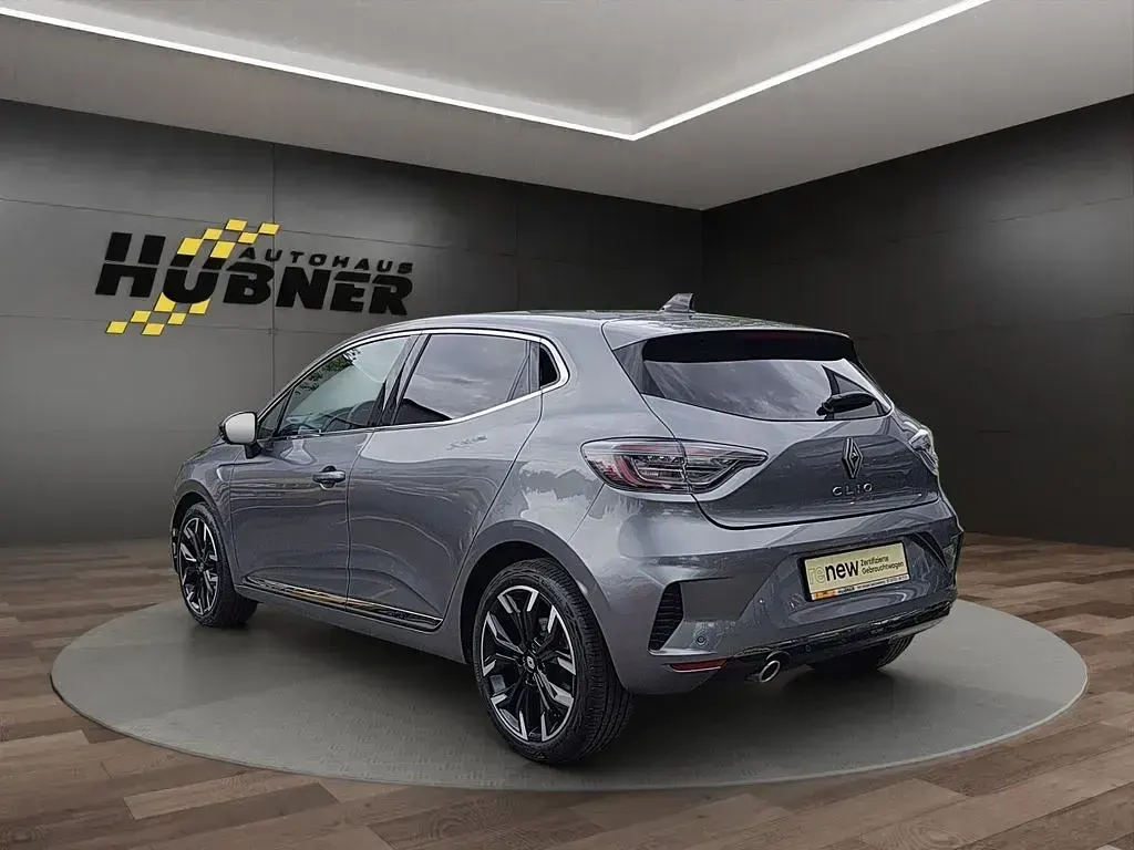 Gebraucht Renault Clio V Techno 91 PS (66 kW) 2025 Grau Limousine