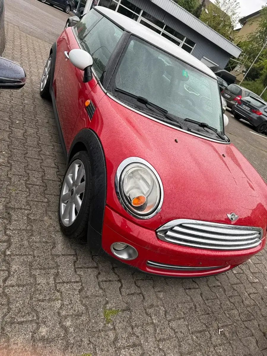 Usata Mini Cooper 120 CV (88 kW) 2009 Rosso Utilitaria