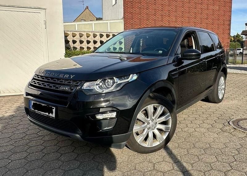 Schwarz Gebraucht 2015 Land Rover Discovery Sport SE SUV | 15.390 € (Guter Preis) - Bild 1/4