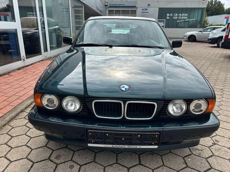 Gebraucht BMW 518 116 PS (85 kW) 1996 Grün Kombi