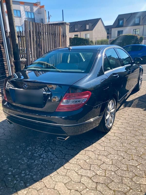Gebraucht Mercedes C280 231 PS (169 kW) 2007 Schwarz Limousine