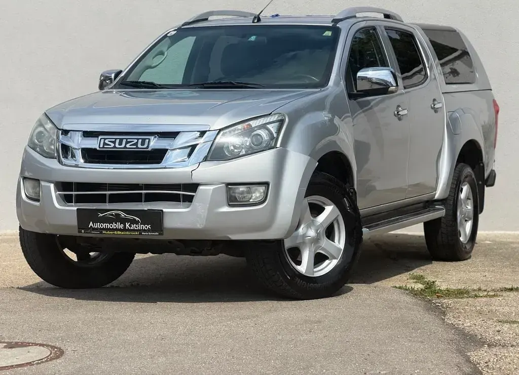 Gebraucht Isuzu D-Max 163 PS (119 kW) 2015 Silber SUV