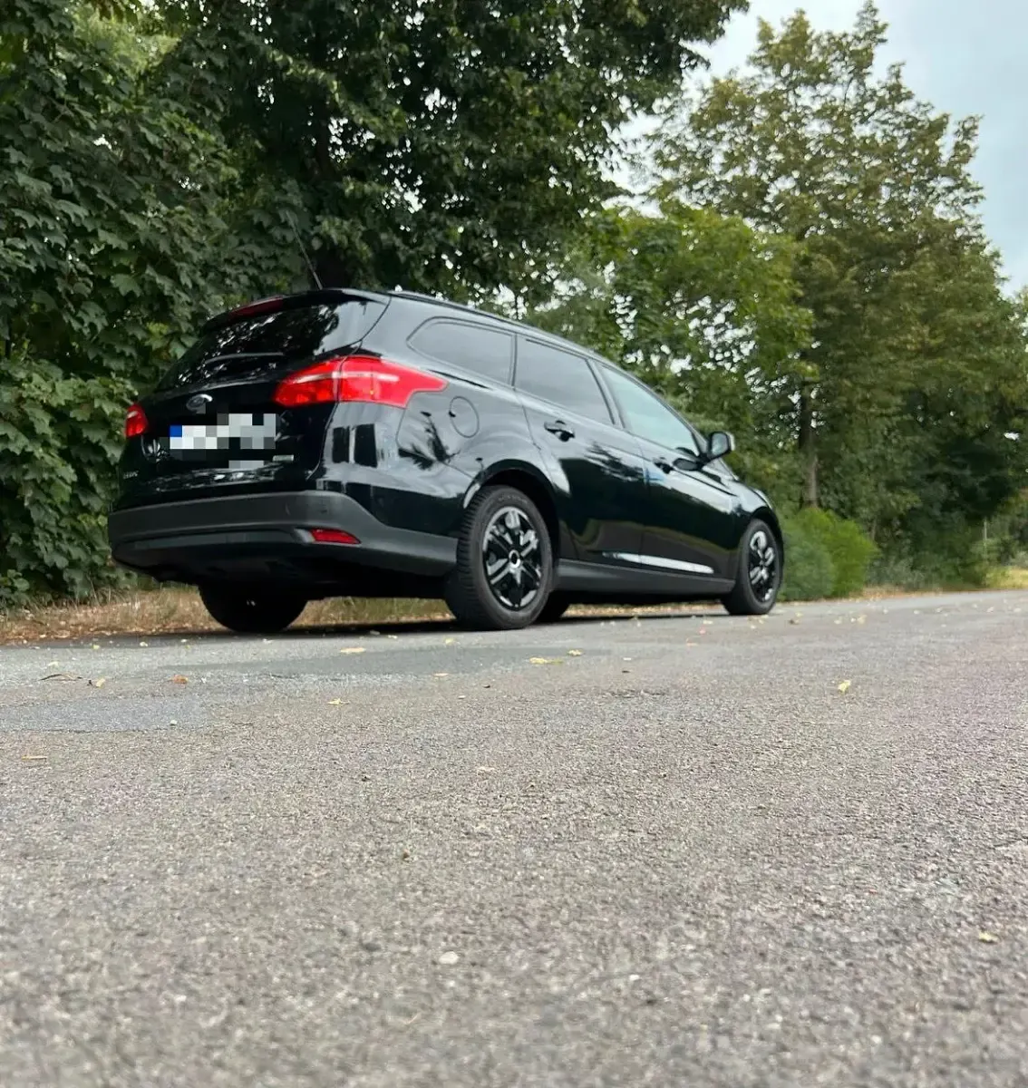 Gebraucht Ford Focus 125 PS (91 kW) 2015 Schwarz Kombi