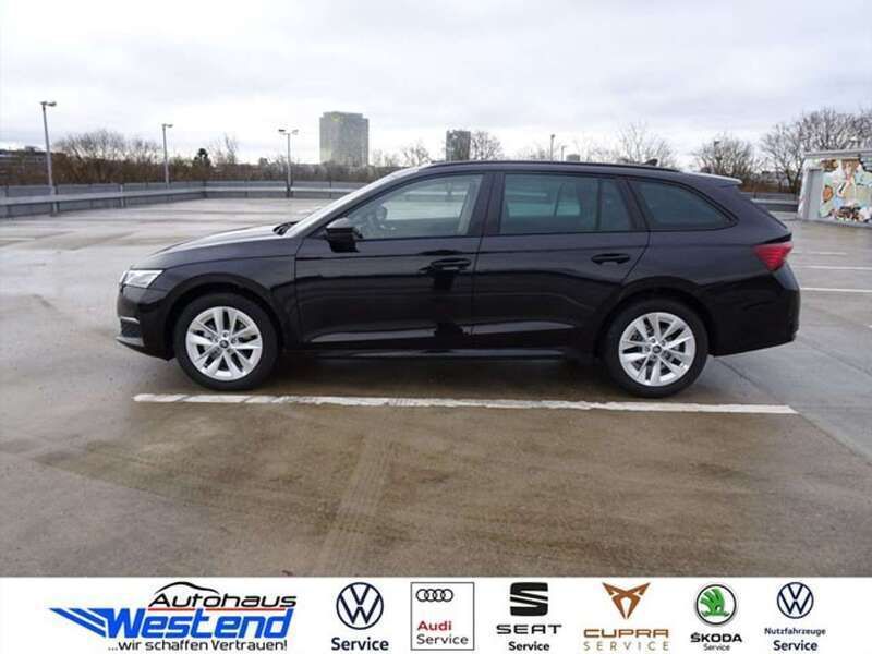 Gebraucht Skoda Octavia Selection 150 PS (110 kW) 2025 Schwarzmagic perleffekt Kombi