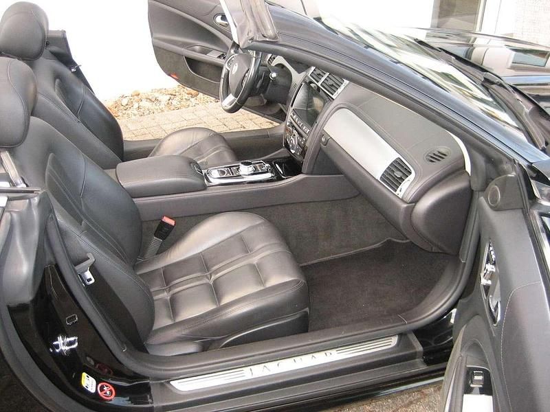 Gebraucht Jaguar XK 385 PS (283 kW) 2013 Schwarz Cabrio