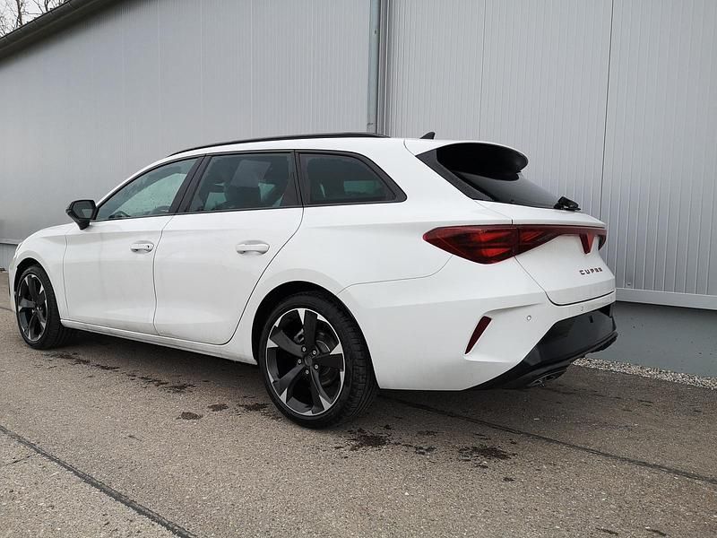 Nowe Cupra Leon 190 KM (139 kW) 2026 Biały Kombi