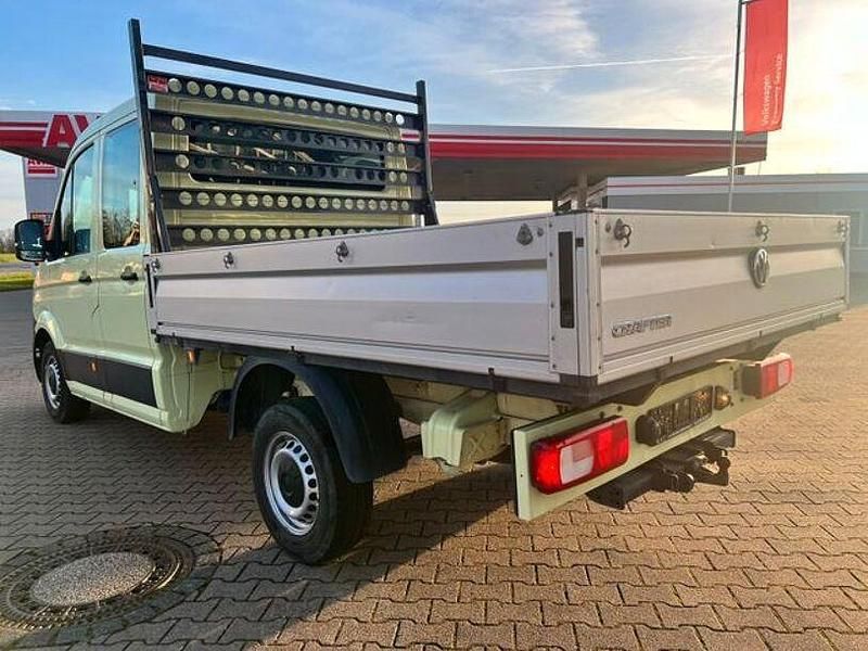 Gebraucht VW Crafter 140 PS (102 kW) 2020 Grün Van