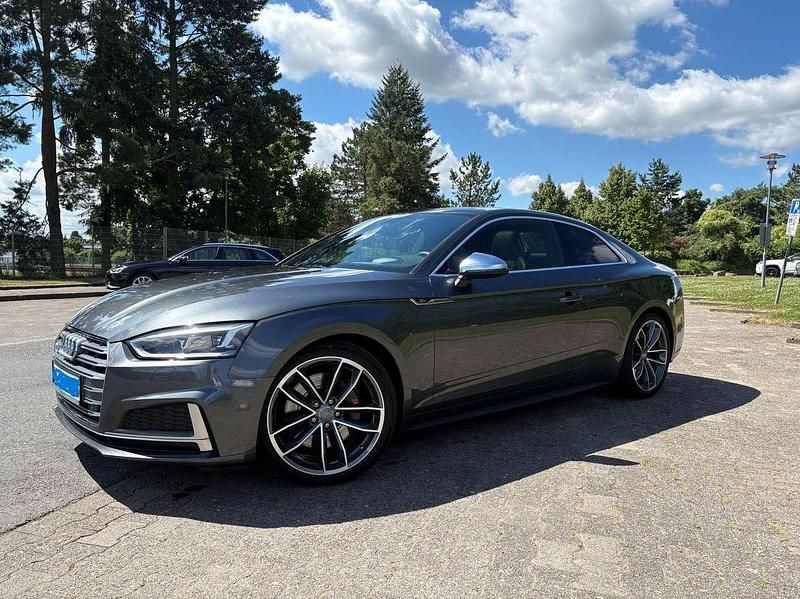 Grau Gebraucht 2018 Audi S5 Coupé | 40.000 € (Guter Preis) - Bild 1/4