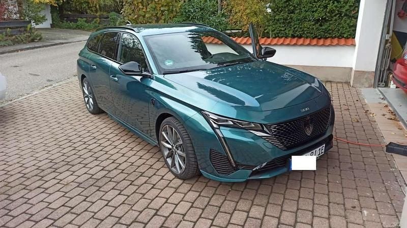 Gebraucht Peugeot 308 SW GT 224 PS (164 kW) 2022 Grün Kombi