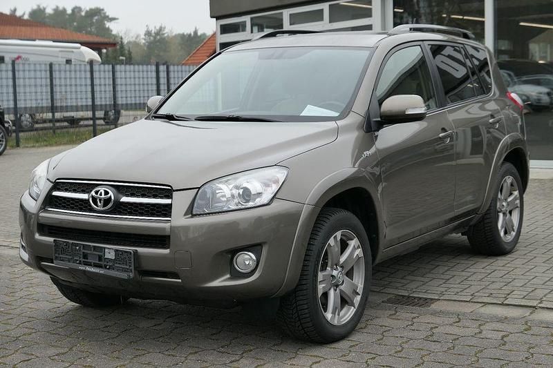 Gebraucht Toyota RAV4 Executive 150 PS (110 kW) 2009 Braun SUV