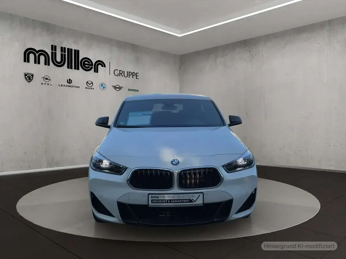 Gebraucht BMW X2 M Sport 150 PS (110 kW) 2023 Alpinweiß uni SUV