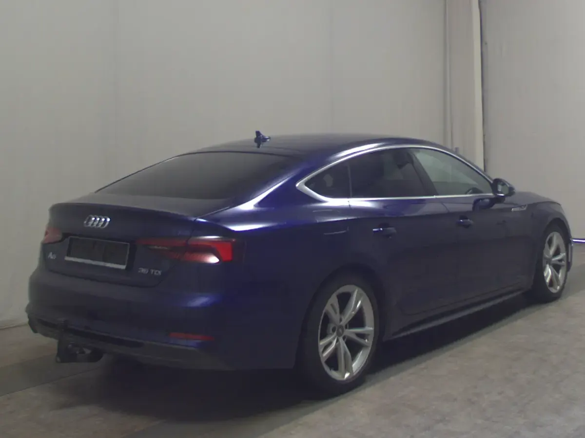 Gebraucht Audi A5 Sportback S-Line 150 PS (110 kW) 2019 Blau Kleinwagen