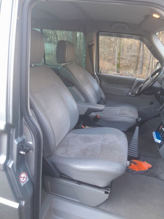 Gebraucht VW T4 Edition 190 PS (139 kW) 2003 Grau Van