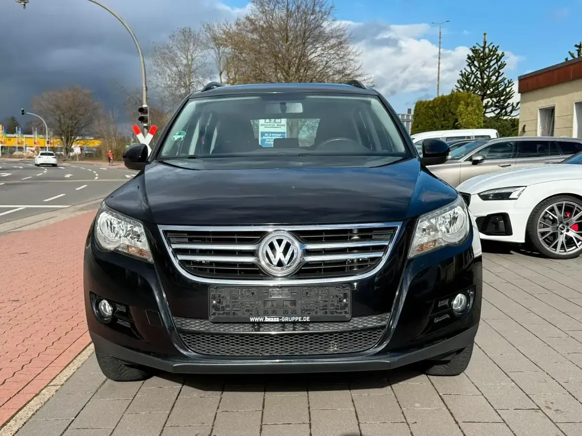 Gebraucht VW Tiguan Trendline 150 PS (110 kW) 2010 Schwarz SUV