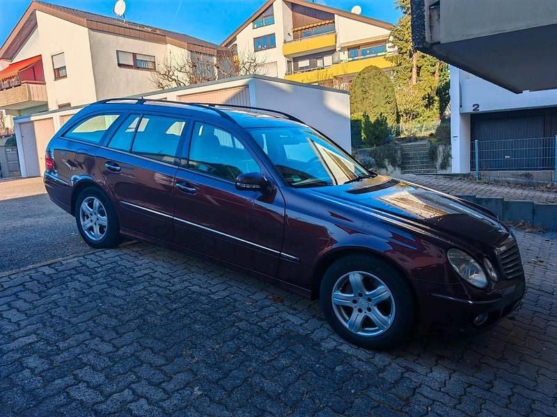Gebraucht Mercedes E320 224 PS (164 kW) 2008 Andere farben Kombi