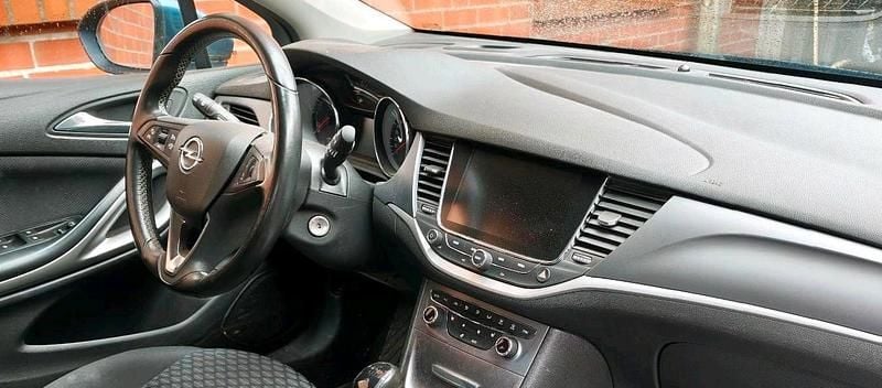 Usata Opel Astra 105 CV (77 kW) 2017 Blu Station wagon