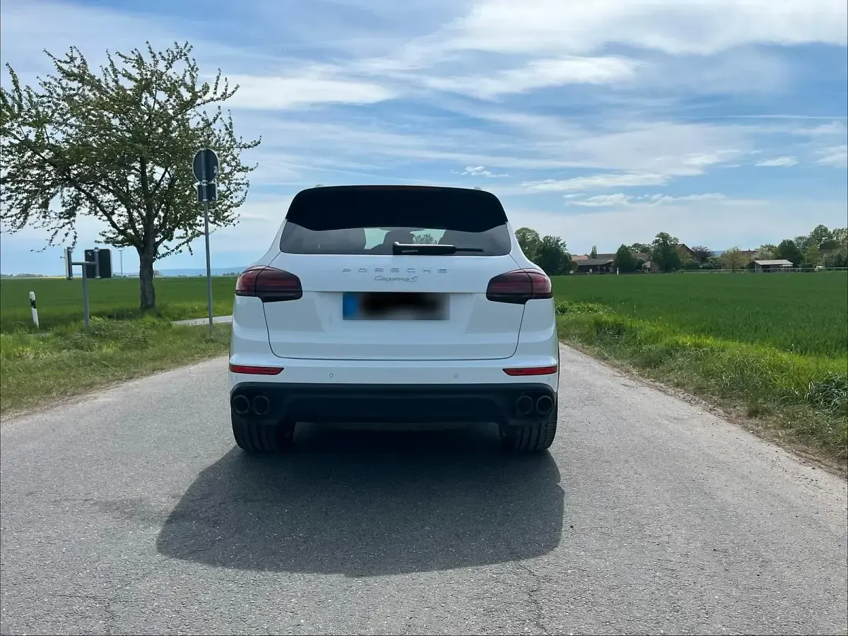 Gebraucht Porsche Cayenne S Chrono 420 PS (308 kW) 2015 Weiß SUV
