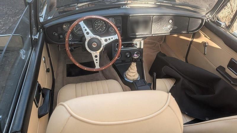 Gebraucht MG B 84 PS (61 kW) 1979 Schwarz Cabrio