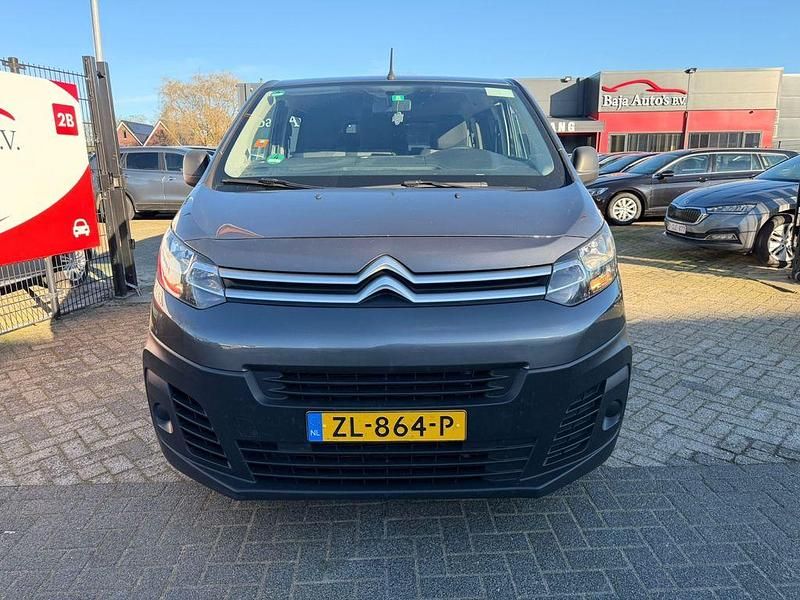 Gebraucht Citroën Jumpy 120 PS (88 kW) 2019 Grau Van / Kleinbus