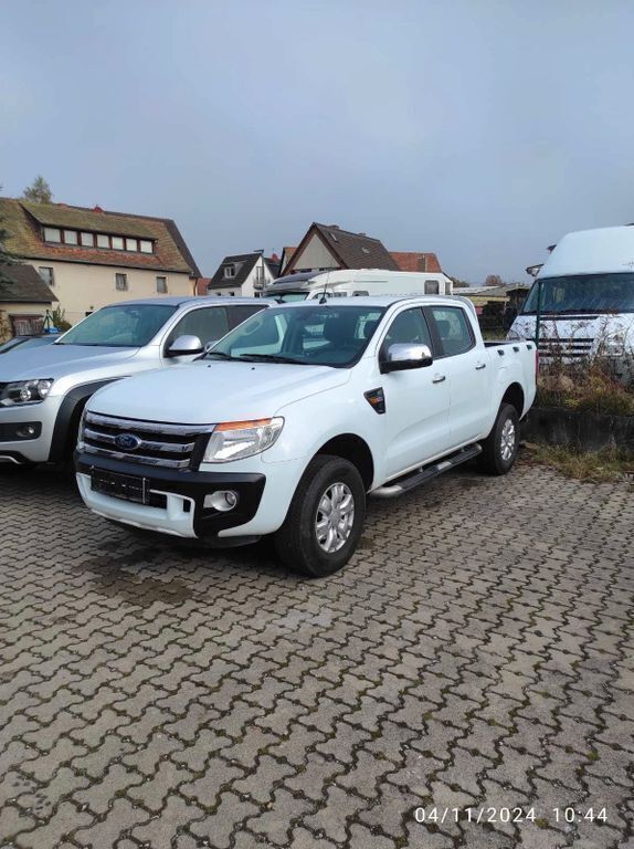 Weiß Gebraucht 2015 Ford Ranger Abholung | 11.500 € (Fairer Preis) - Bild 1/4