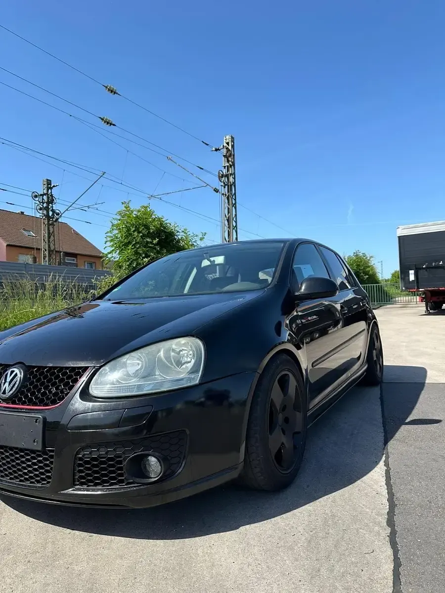 Gebraucht VW Golf V GTI 110 PS (80 kW) 2005 Schwarz Kleinwagen