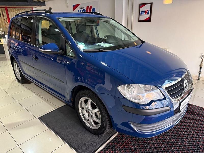 Gebraucht VW Touran S 140 PS (102 kW) 2010 Blau Van / Kleinbus