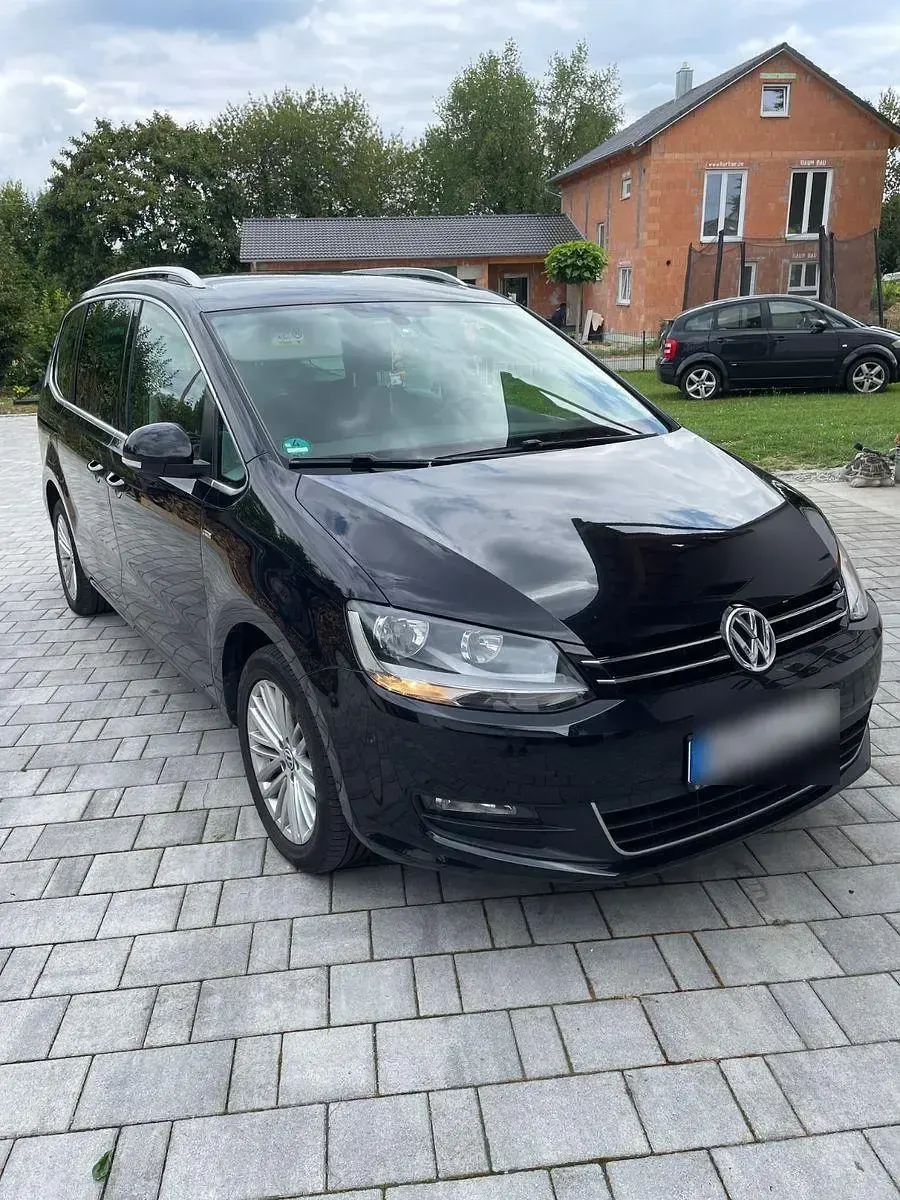 Gebraucht VW Sharan Cup 140 PS (102 kW) 2015 Schwarz Van / Kleinbus