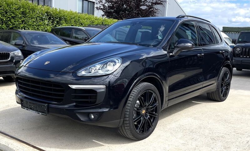 Schwarz Gebraucht 2017 Porsche Cayenne S Platinum Edition SUV | 31.980 € (Superpreis) - Bild 1/4