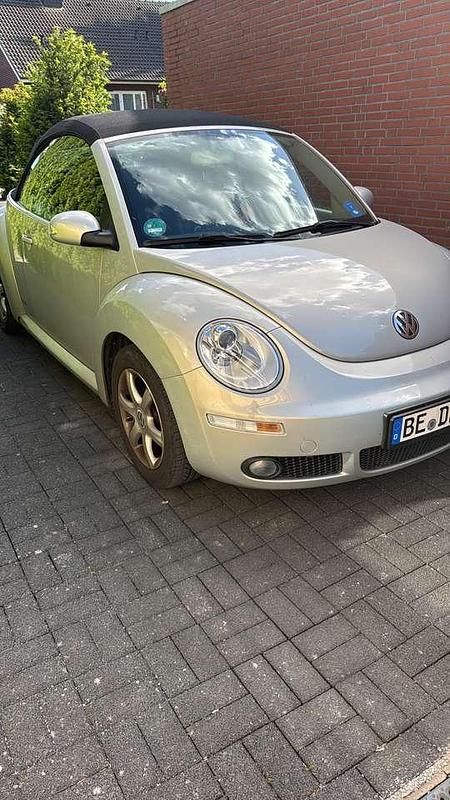 Gebraucht VW Golf Cabriolet 102 PS (75 kW) 2010 Cabrio