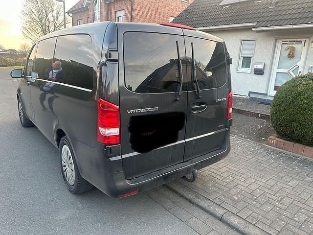 Gebraucht Mercedes Vito 239 PS (175 kW) 2020 Grau Van